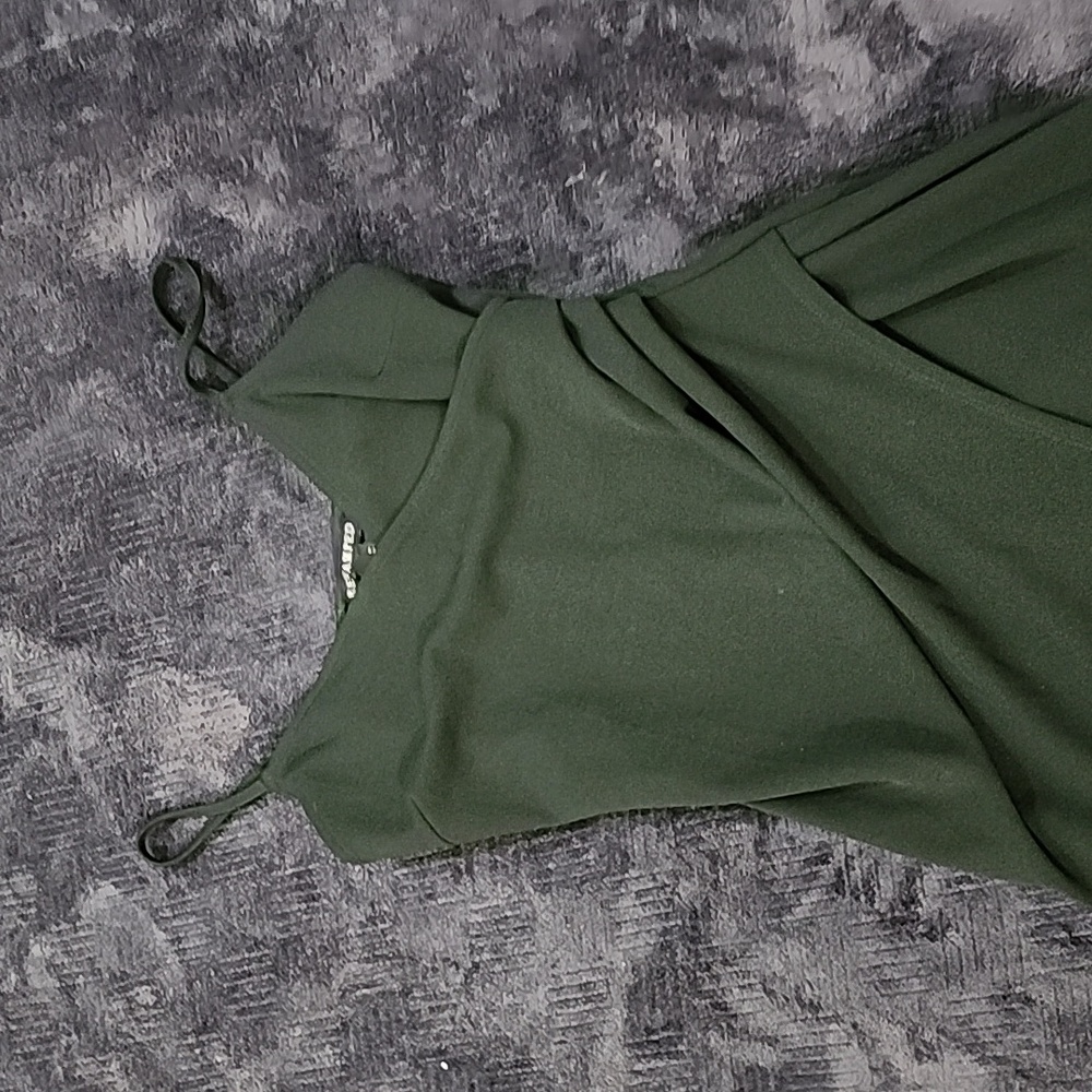 Revamped medium - Picture 2 of 3